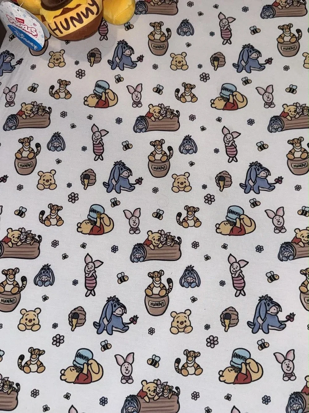 Winnie the Pooh & Crew Bamboo Crib sheet Nwt